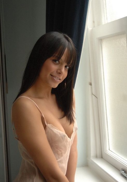 Ночные бабочки Самары: Взгляд на мир интимного досуга